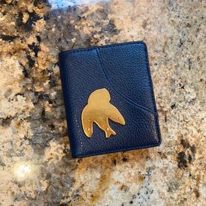 Like New A+ Condition Marc Jacobs bifold wallet